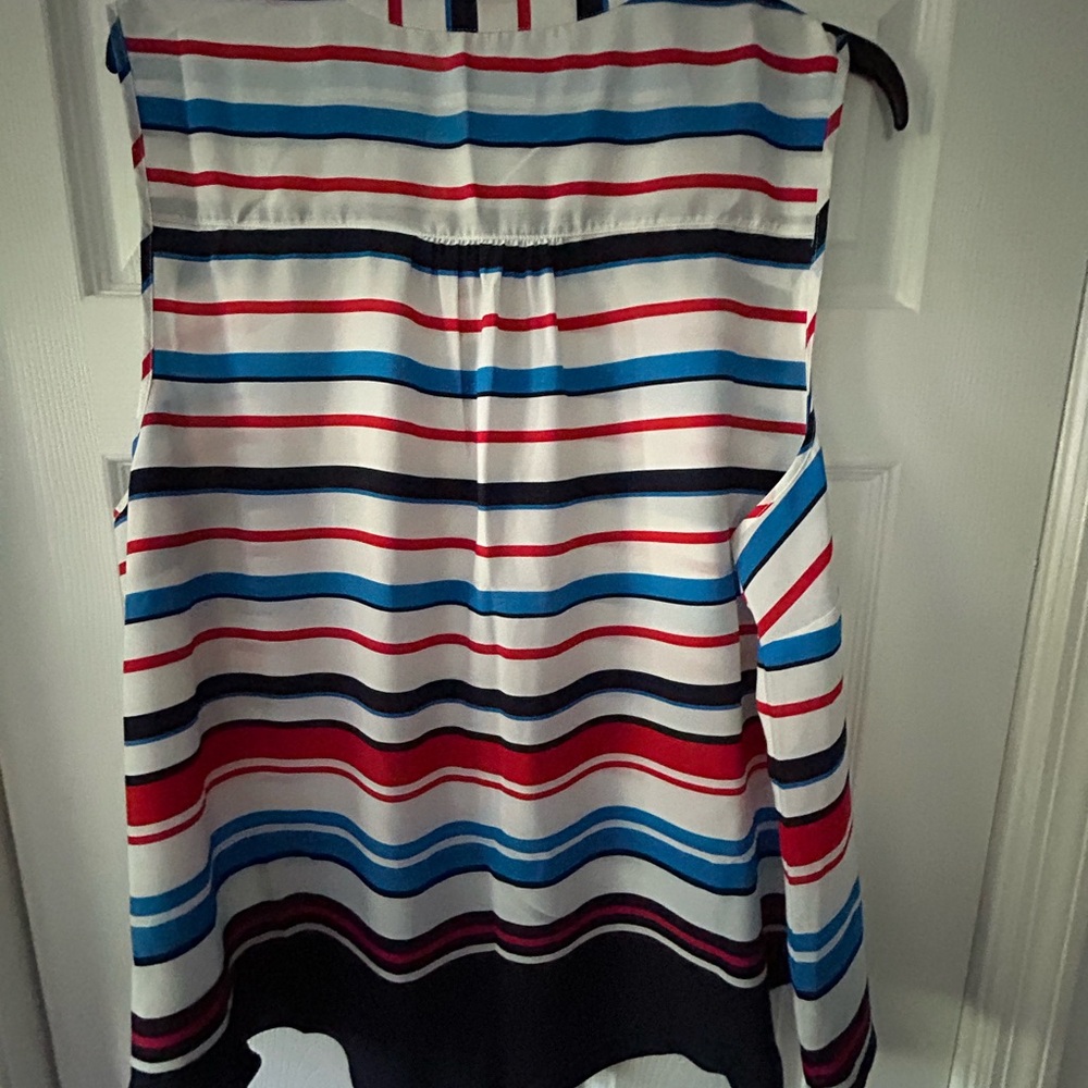 Charter Club White and Red Sleeveless Boxy Blouse - Picture 3 of 3